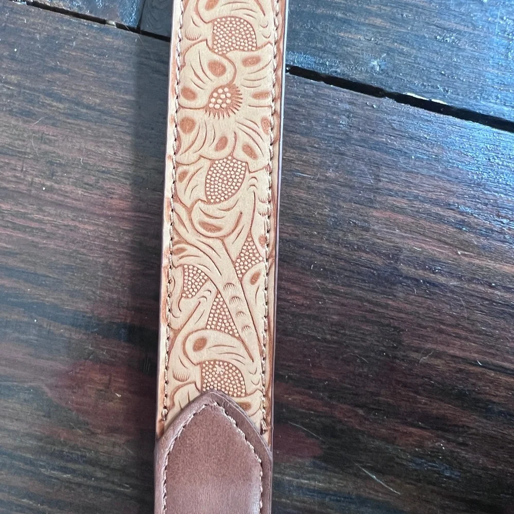 Catchfly Girl's Light Tan Tooled Belt